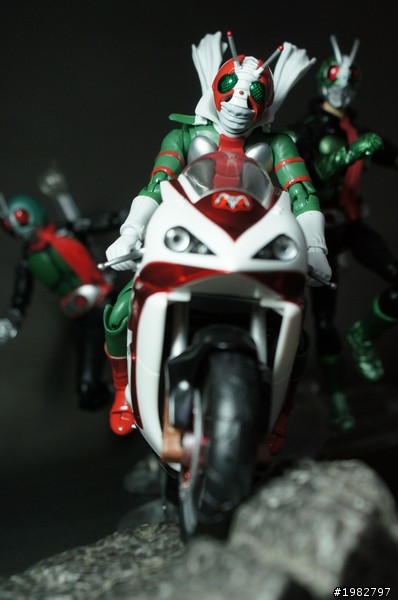 [ SHF ] 帥氣的立領昭和騎士V3