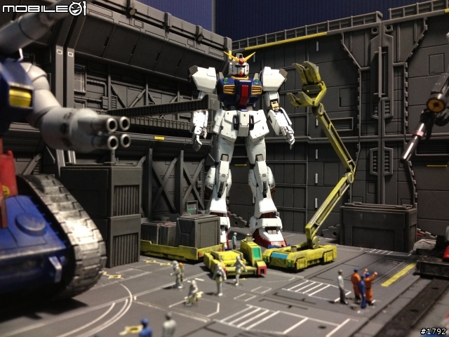 [ 分享] RG RX-178 Gundam Mk-II A.E.U.G. 測試機！（圖多小心 , 5/08 更新）