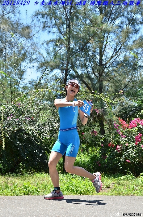 照片分享~~~2012 台東活水湖國際鐵人三項賽 113K & 51.5K