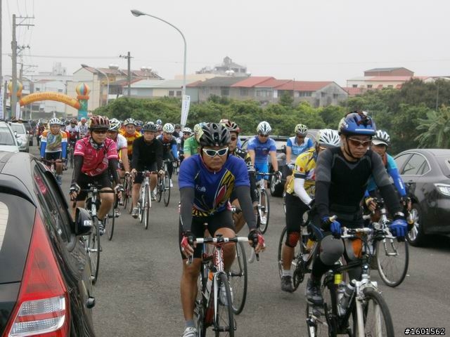 20120512  - 2012單車漫遊南瀛國家風景區系列關子嶺101KM ( 出發照..小DC隨便拍. ^_^ )