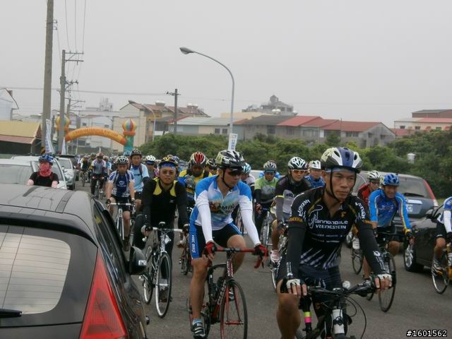 20120512  - 2012單車漫遊南瀛國家風景區系列關子嶺101KM ( 出發照..小DC隨便拍. ^_^ )