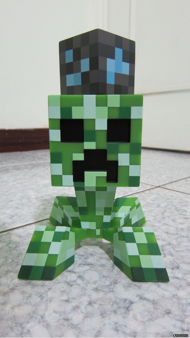 MINECRAFT-CREEPER(苦力怕)官方公仔開箱~圖多慎入