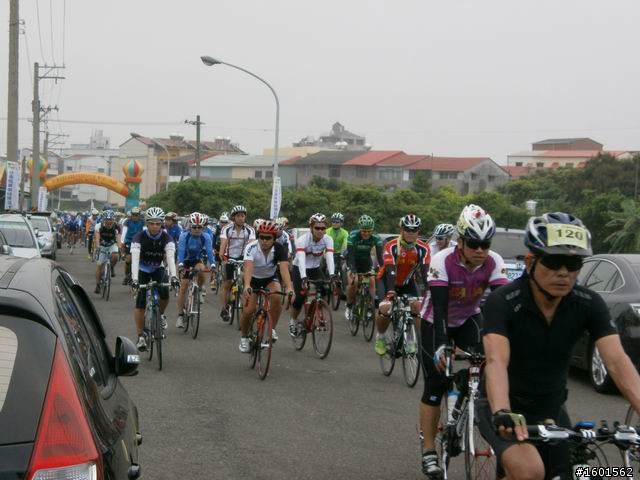 20120512  - 2012單車漫遊南瀛國家風景區系列關子嶺101KM ( 出發照..小DC隨便拍. ^_^ )