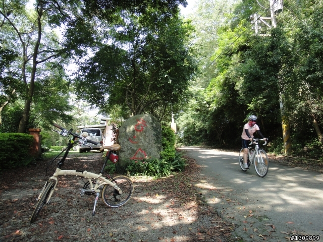 苗栗縣台72線快速公路，真正是個飆汗行