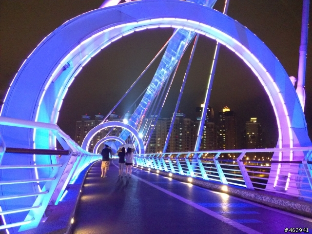 One X 的夜景照像