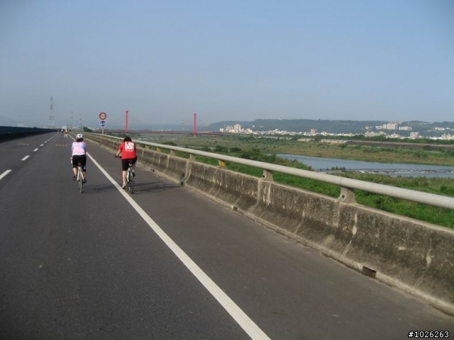 【照片】台72線快速公路樂活飆汗行〈多數為小朋友〉