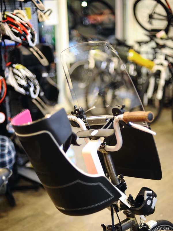 [兒童安全座椅]有擋風板的Bobike Mini City + BROMPTON 二代轉接座