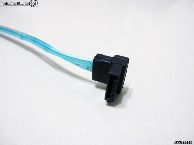 [遲來的開箱]補充SATA3線 + 創見-PDC3 (USB3.0+SATA-III擴充卡) + Intel SSD 520 120GB