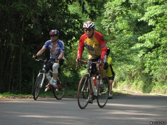 【照片】台72線快速公路樂活飆汗行〈多數為小朋友〉