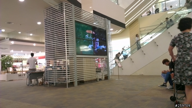 有人想看 ONE X 跟 N8 照相PK嗎? (新增環球室內試拍)