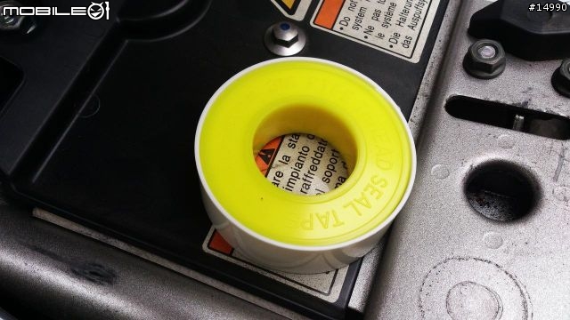 [教學]YAMAHA FZ6S Spec1 更換水箱水，安裝水溫錶、測速器、車充