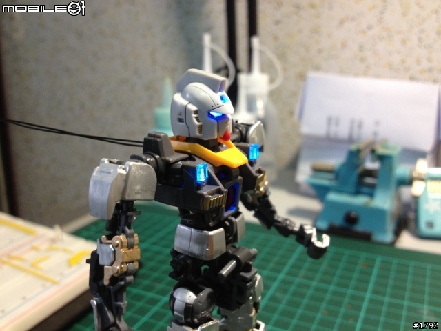 [分享] RG Gundam MK-II 幽谷 LED 版！