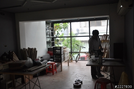 兄弟施工VS兩光設計師 (當小蝦米遇到大白鯊),自己DIY強力收尾中(工作風)