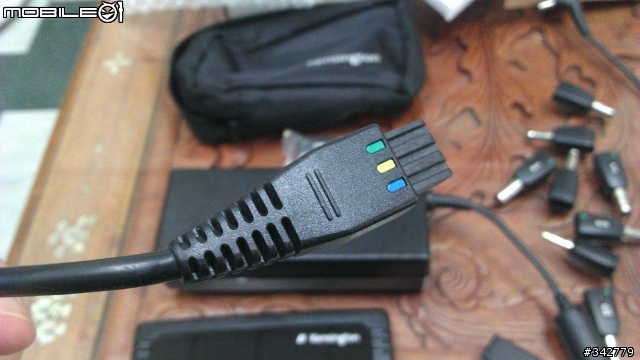 [簡易開箱]美版Kensington 120W"薄型"筆記型電腦電源供應器 K33336US（圖少廢話多）