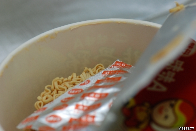 好噁心的味味A排骨雞湯麵(有圖)