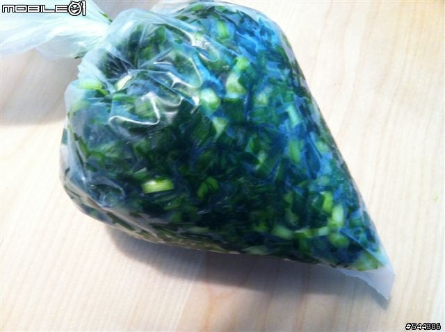 帥麒料理~包水餃囉(蝦仁韭菜無敵餃)