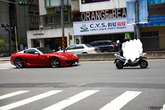 等了好久終於看到妳了 599 SA??!!