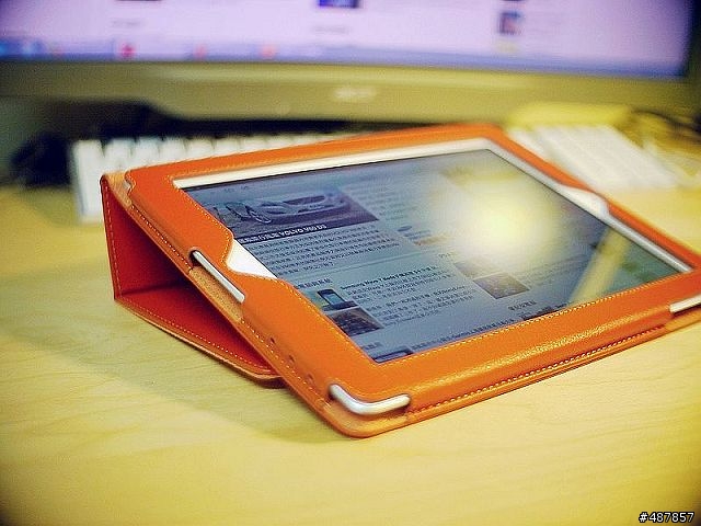 New iPad開箱+最划算保護套組合參考 +  厚度比一比 iPad1 vs. New iPad