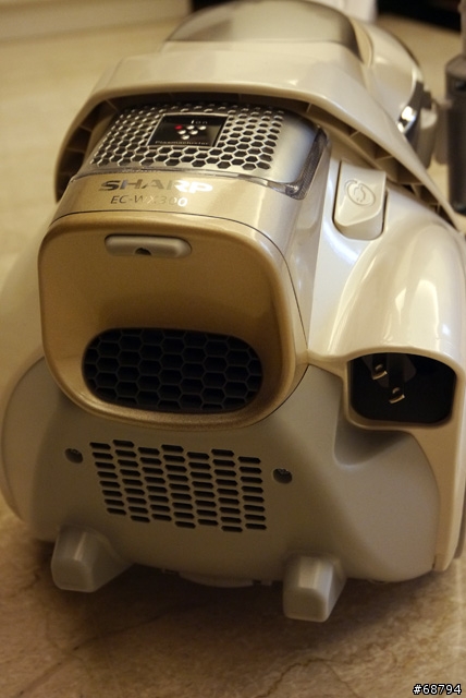 [開箱] SHARP EC-WX300 超靜音3D吸塵器 掃除兼淨化空氣