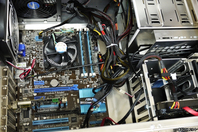 母親節快樂之老媽FB專用機 - 聯力 PC-8N 開箱