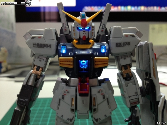 [分享] RG Gundam MK-II 幽谷 LED 版！