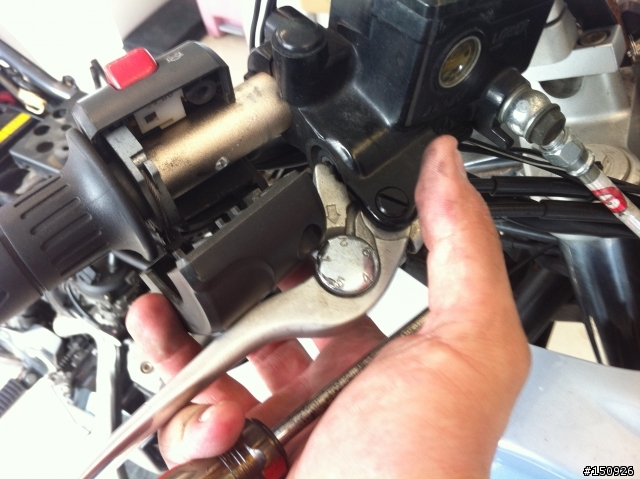 [DIY分享] ZR-7S 二萬公里空濾箱、化油器保養、四缸平衡DIY....(全劇終)