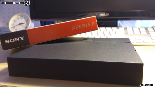 [開箱] 送給母親的禮物  祝天下的媽媽母親節快樂 Xperia P
