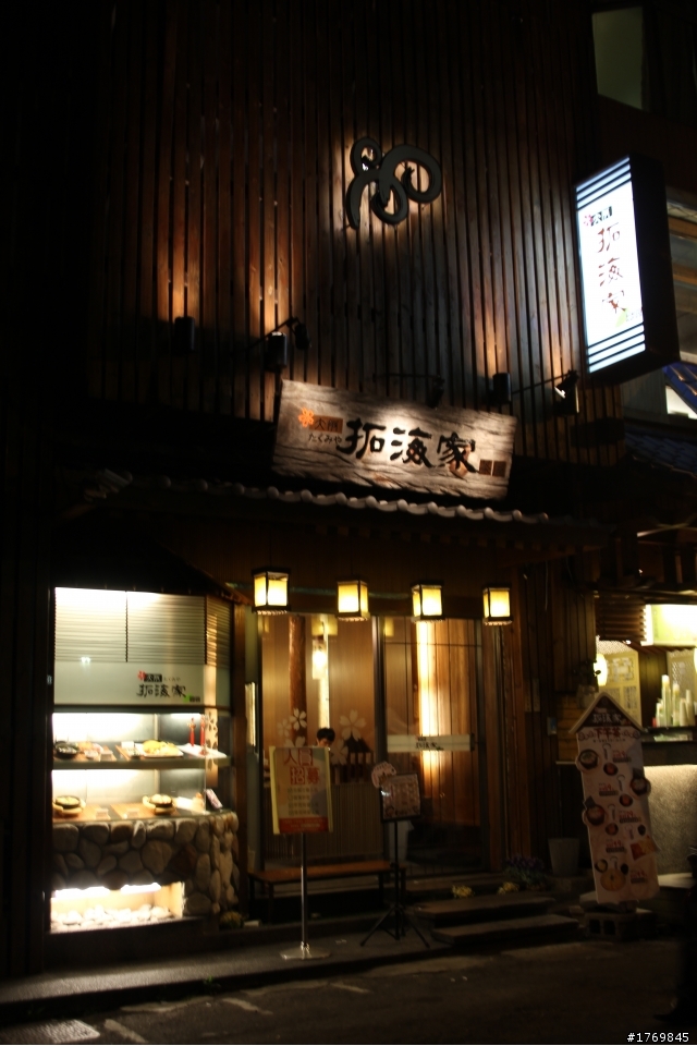 [(號召)]夜拍 大樓
