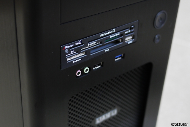 母親節快樂之老媽FB專用機 - 聯力 PC-8N 開箱