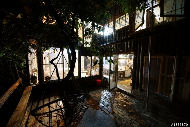  DIY簡單蓋鋼構木屋