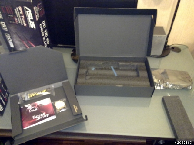完全不專業之690開箱+SLI
