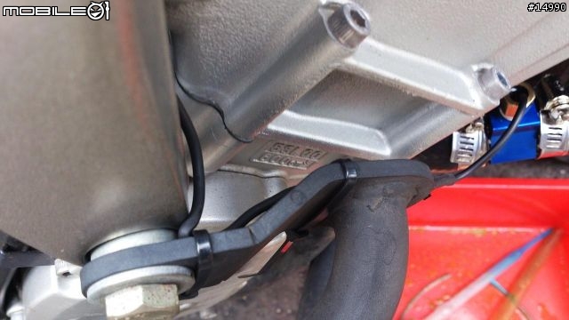 [教學]YAMAHA FZ6S Spec1 更換水箱水，安裝水溫錶、測速器、車充
