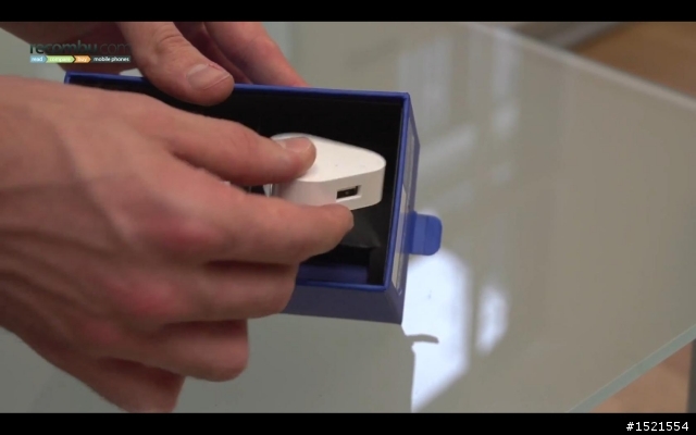 【開箱】全球版Nokia Lumia 900 開箱
