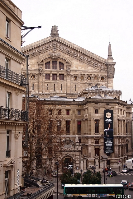 【西西分享】法國DAY7-巴黎Paris(凱旋門、香榭麗舍大道、拉法葉百貨、春天百貨)