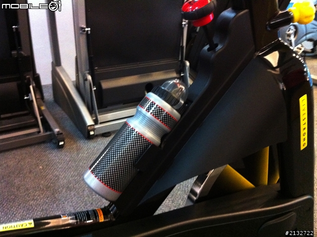 下雨天，就在家騎自行車吧~【喬山】LS9.9I 飛輪健身車