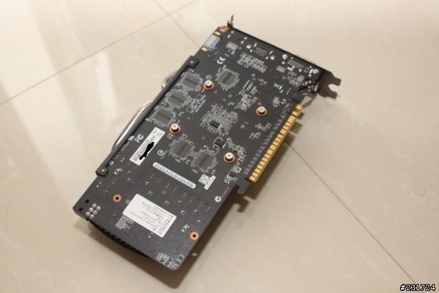玩暗黑3只要550Ti就夠了啦！（大家來PO配備和張數吧）