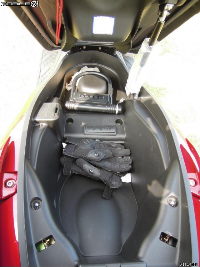 2012新朋友==NIKITA300==