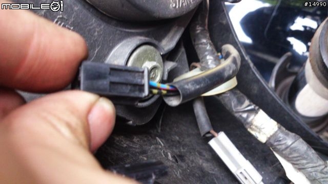 [教學]YAMAHA FZ6S Spec1 更換水箱水，安裝水溫錶、測速器、車充