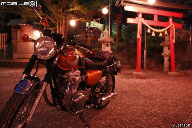 [Kawasaki W800]東京-山梨 隨意騎騎