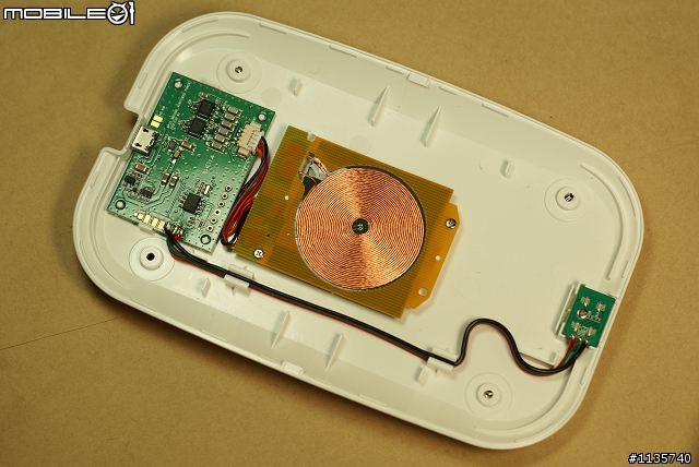 [開箱] Willy Willy iPhone 4 專用無線充電座