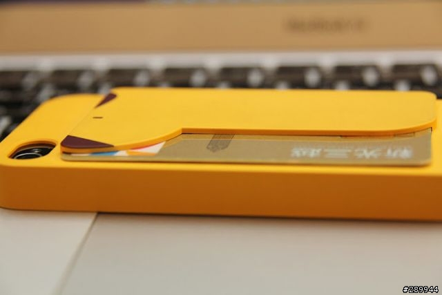 [開箱] 可以收納卡片的狗狗造型iPhone殼-iPUP