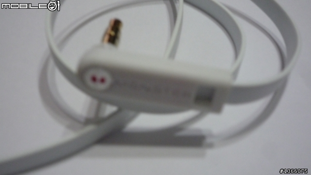 {求助}monster beats 麵條耳機 分辨真假?