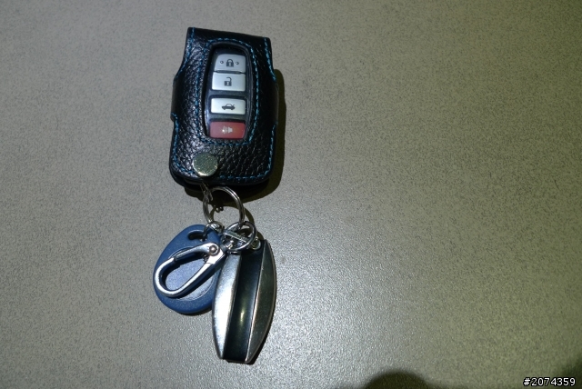 Camry Hybrid 對岸貨 開箱 DIY 還有~套套