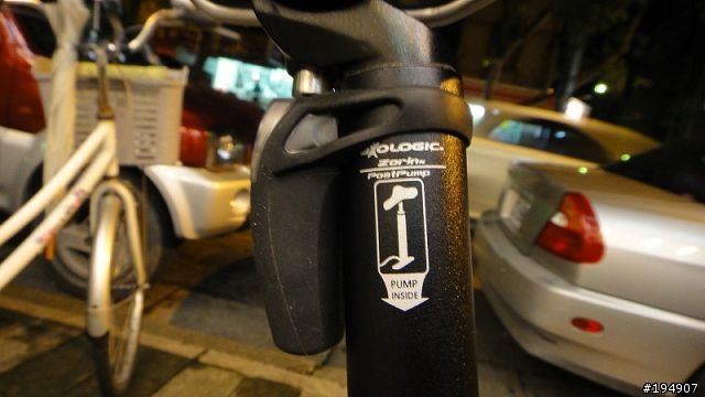 嗚~~~NO! 大家來聞香!DAHON UNO 單速車 來囉!