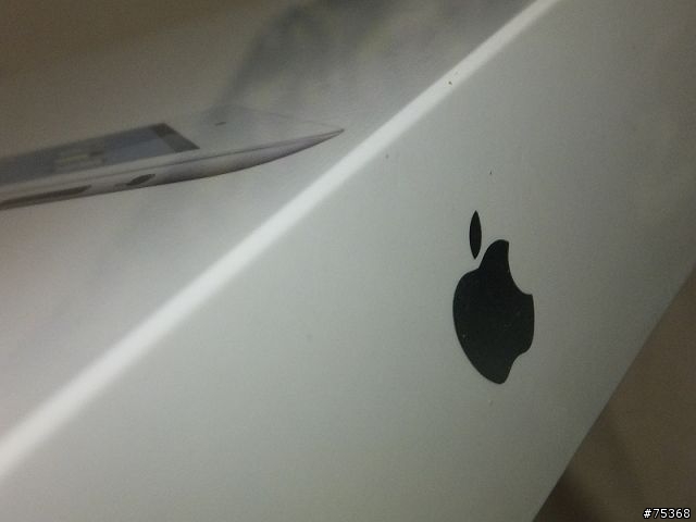 [分享]官網雷雕之全新iPad,同場加映皮套,藍芽鍵盤配件,及DIY讓Targus Versavu支援全新iPad自動喚醒
