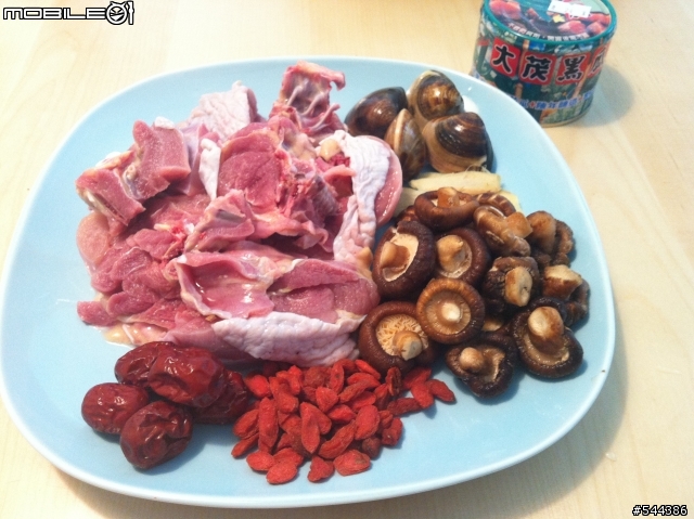帥麒料理-媽媽味道香菇瓜子雞,很簡單的