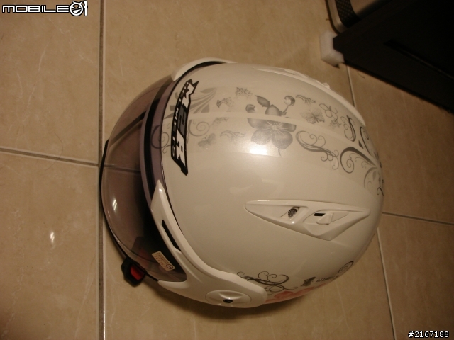 M2R J-1W 帽子 小開箱+問帽子(因為找不到資料)