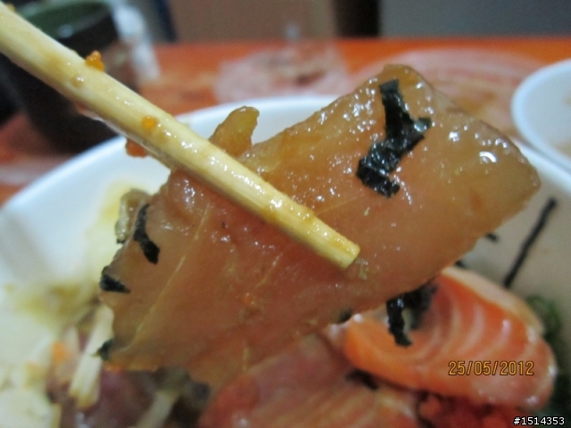 新莊便宜好吃的生魚片蓋飯