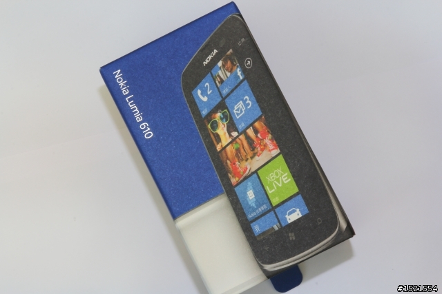 【開箱】Nokia Lumia 610 低調開箱