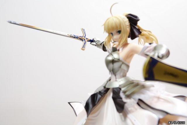 找錯地方躲雨，荷包軍就被雷打到了.......ALTER Fate Get